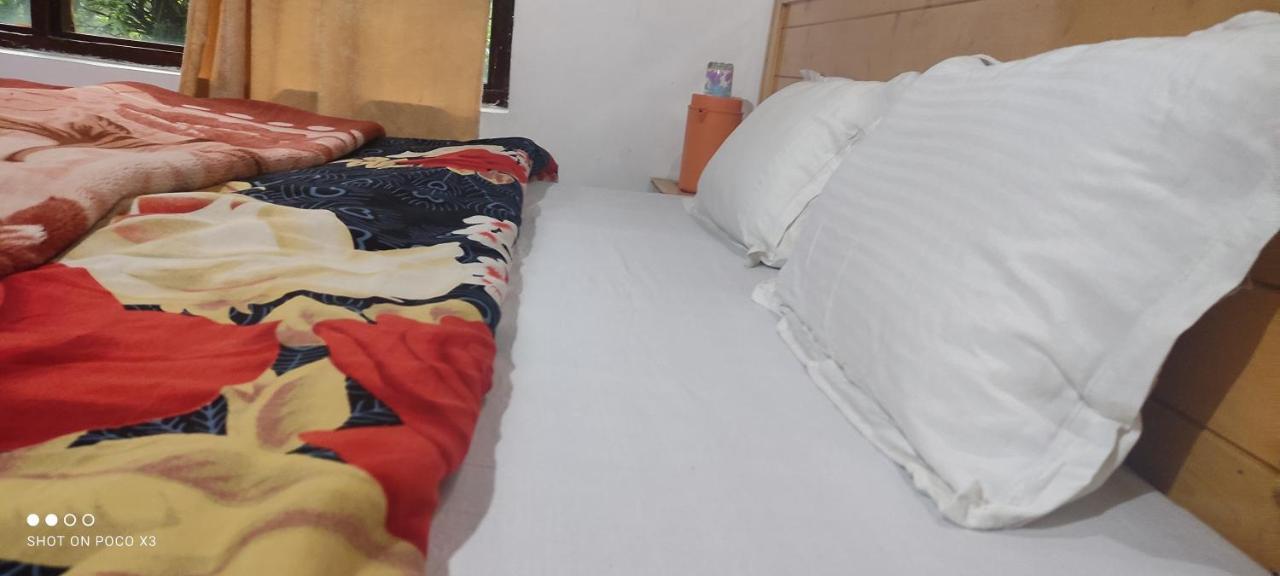 Jahangir Cottage Pahalgam Luaran gambar