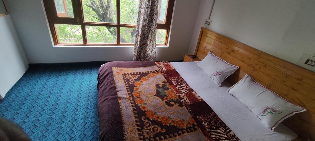 Jahangir Cottage Pahalgam Luaran gambar