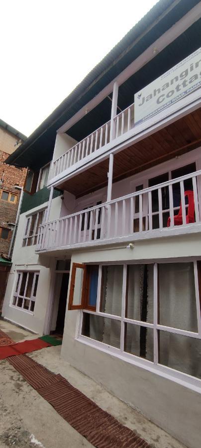 Jahangir Cottage Pahalgam Luaran gambar