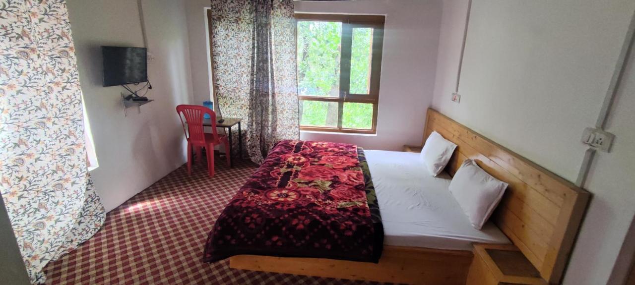 Jahangir Cottage Pahalgam Luaran gambar