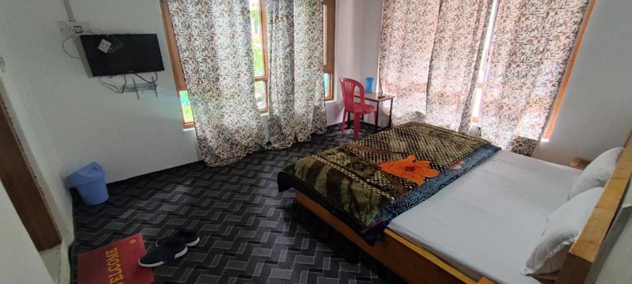 Jahangir Cottage Pahalgam Luaran gambar
