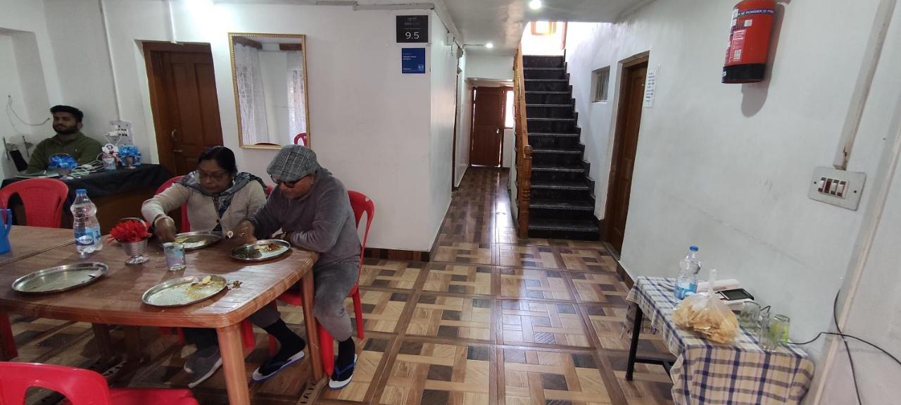 Jahangir Cottage Pahalgam Luaran gambar